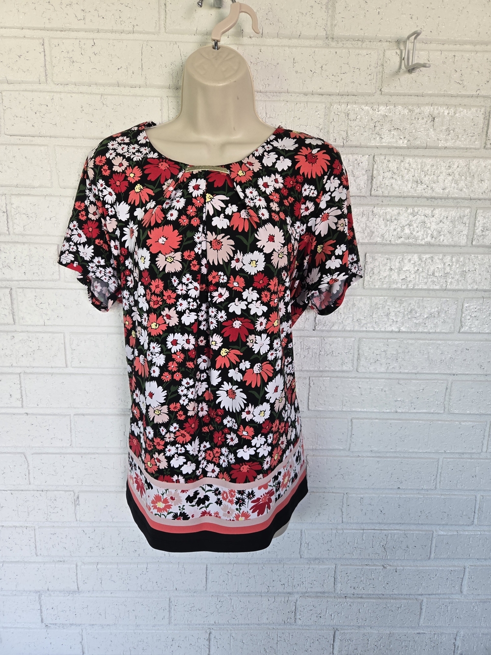 Liz Claiborne Career XL Black Floral Short Sleeve Blouse Border Print #1224